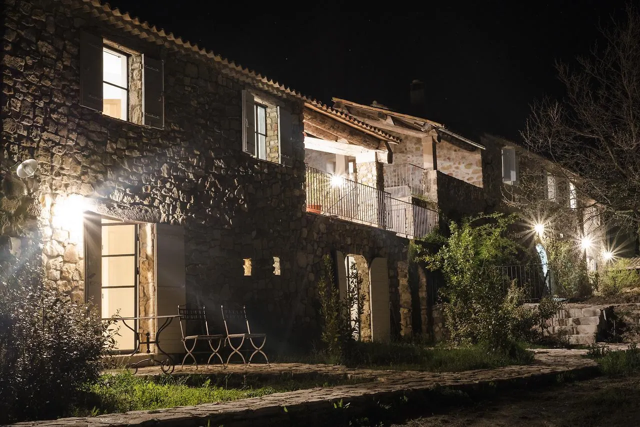 Domaine De Saint Quentin Bed & Breakfast Oppedette