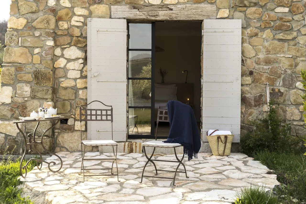 Domaine De Saint Quentin Bed & Breakfast Oppedette 3*,