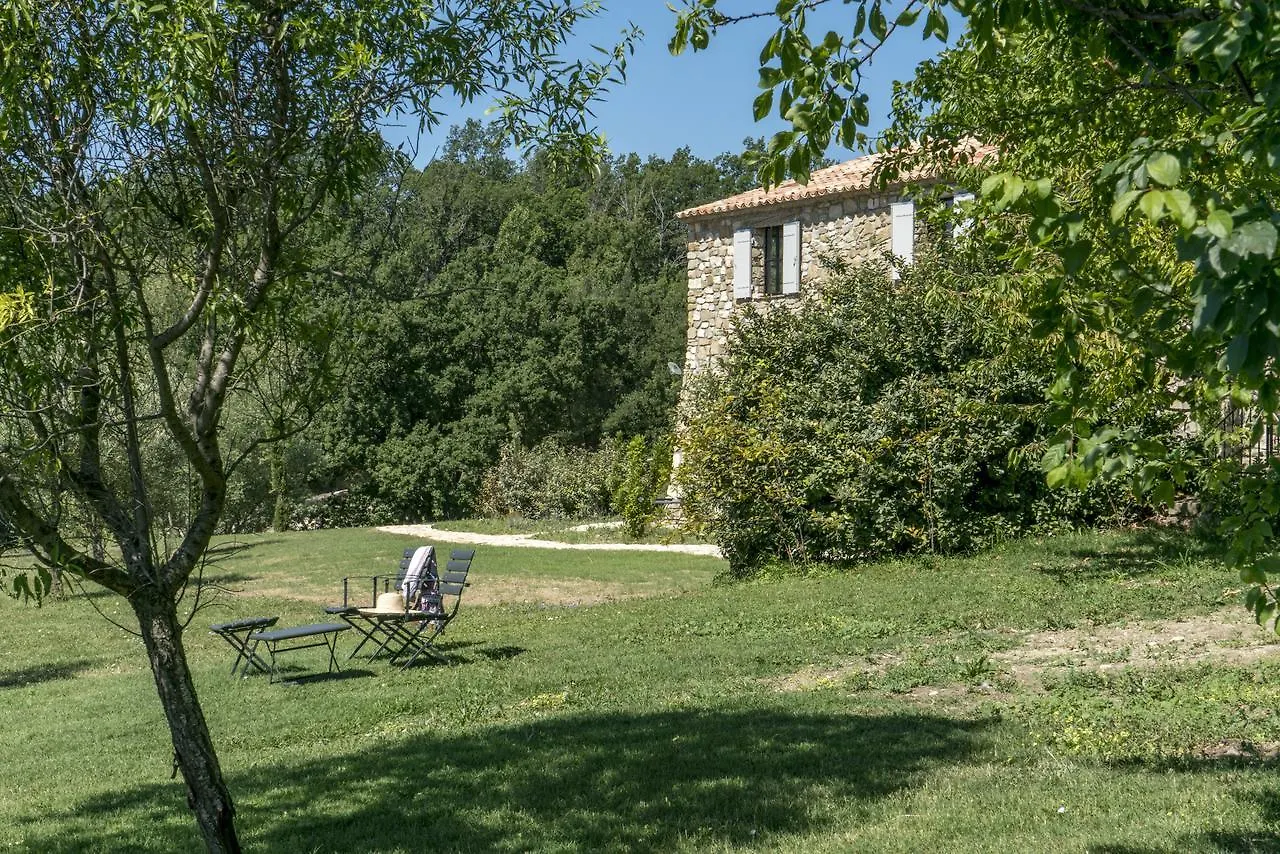 Bed & Breakfast Bed and Breakfast Domaine De Saint Quentin Oppedette